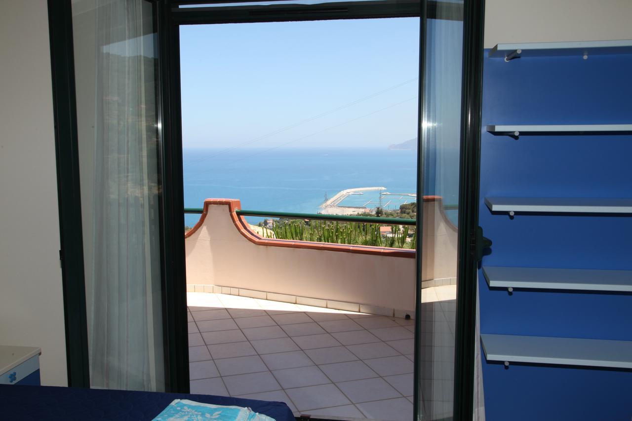 La Collina Capo D'Orlando Bed & Breakfast ภายนอก รูปภาพ