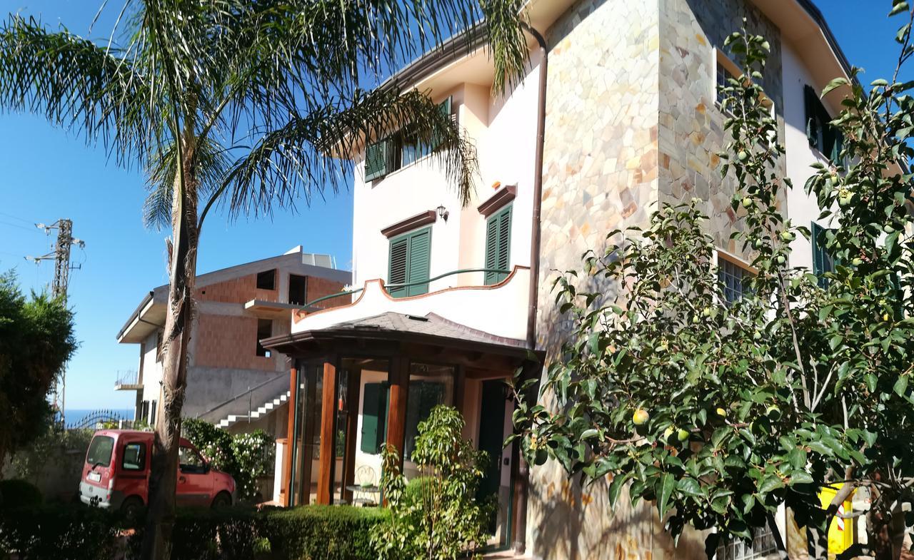 La Collina Capo D'Orlando Bed & Breakfast ภายนอก รูปภาพ