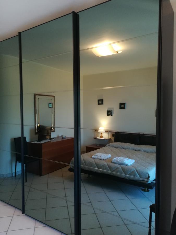La Collina Capo D'Orlando Bed & Breakfast ภายนอก รูปภาพ